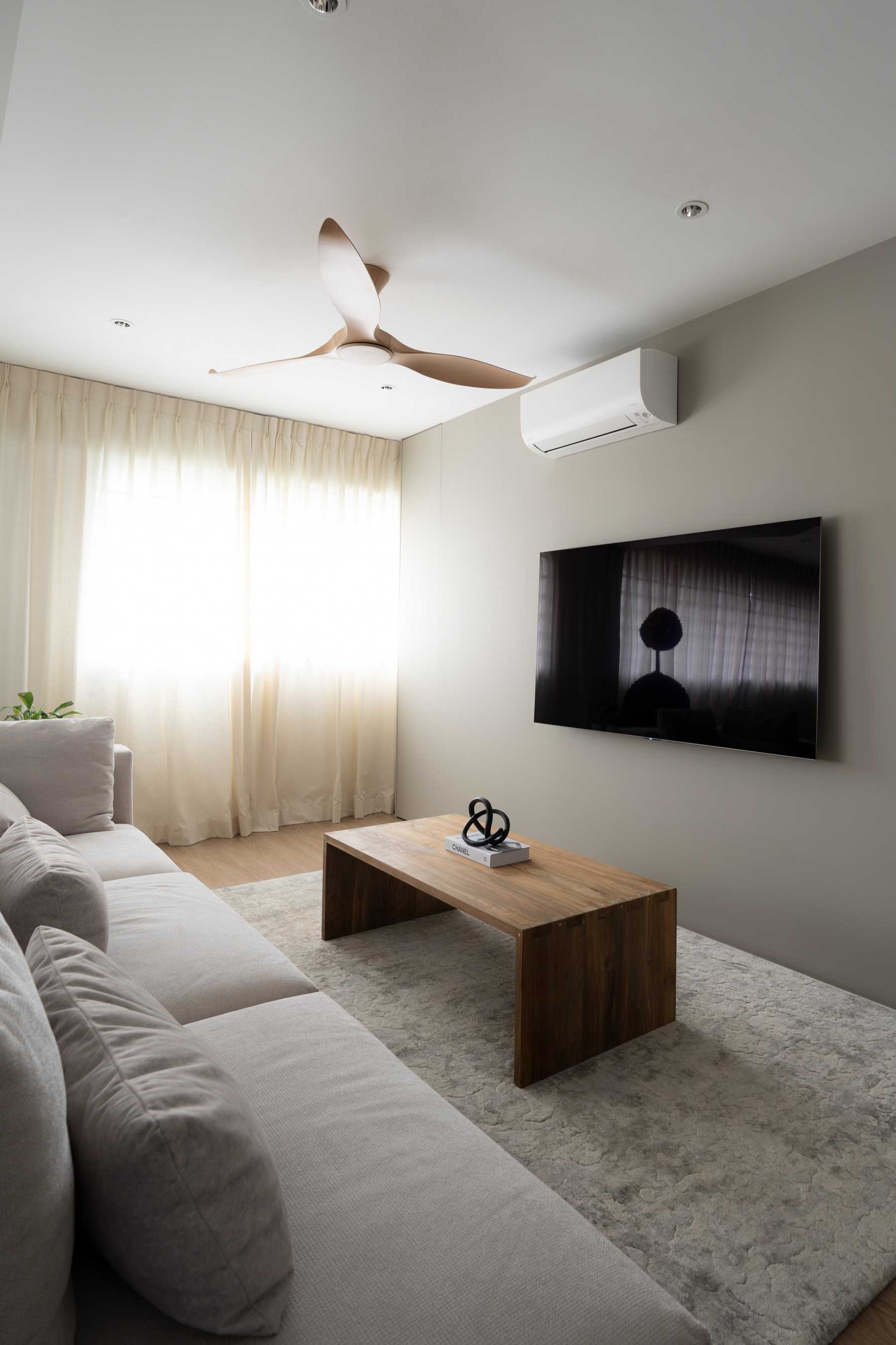Modern Living Room with Vinyl Flooring and Carpet