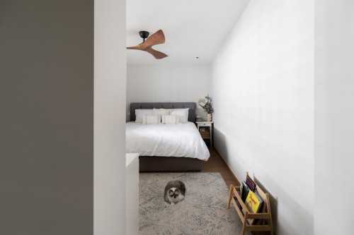 Modern Bedroom at Yishun Avenue 4