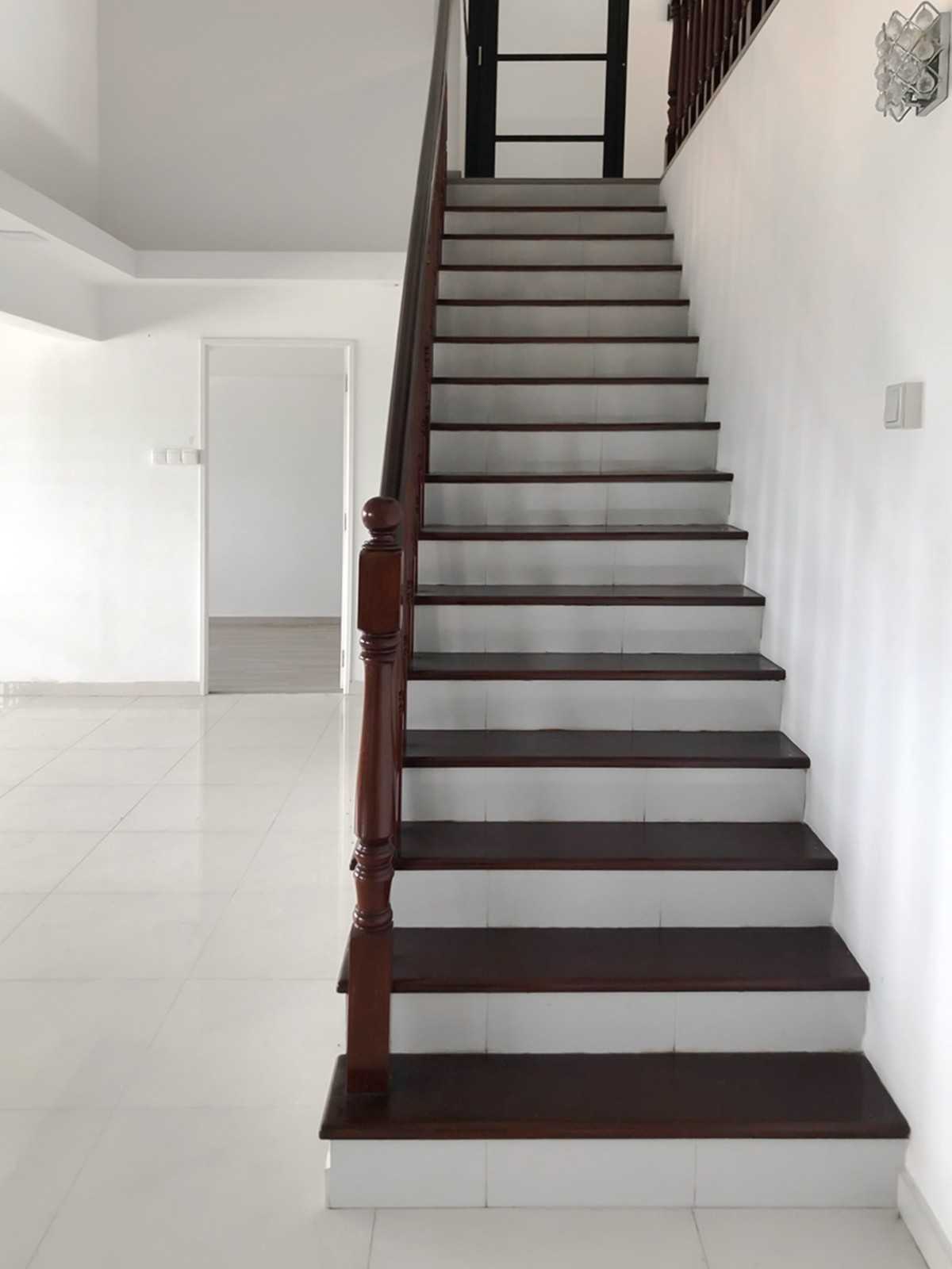 Scandinavian Living Room with Paintings and Flooring