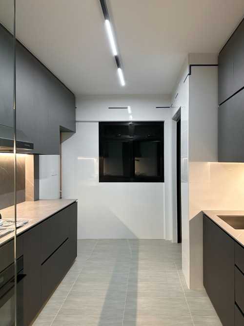 Modern Kitchen at Northshore Edge
