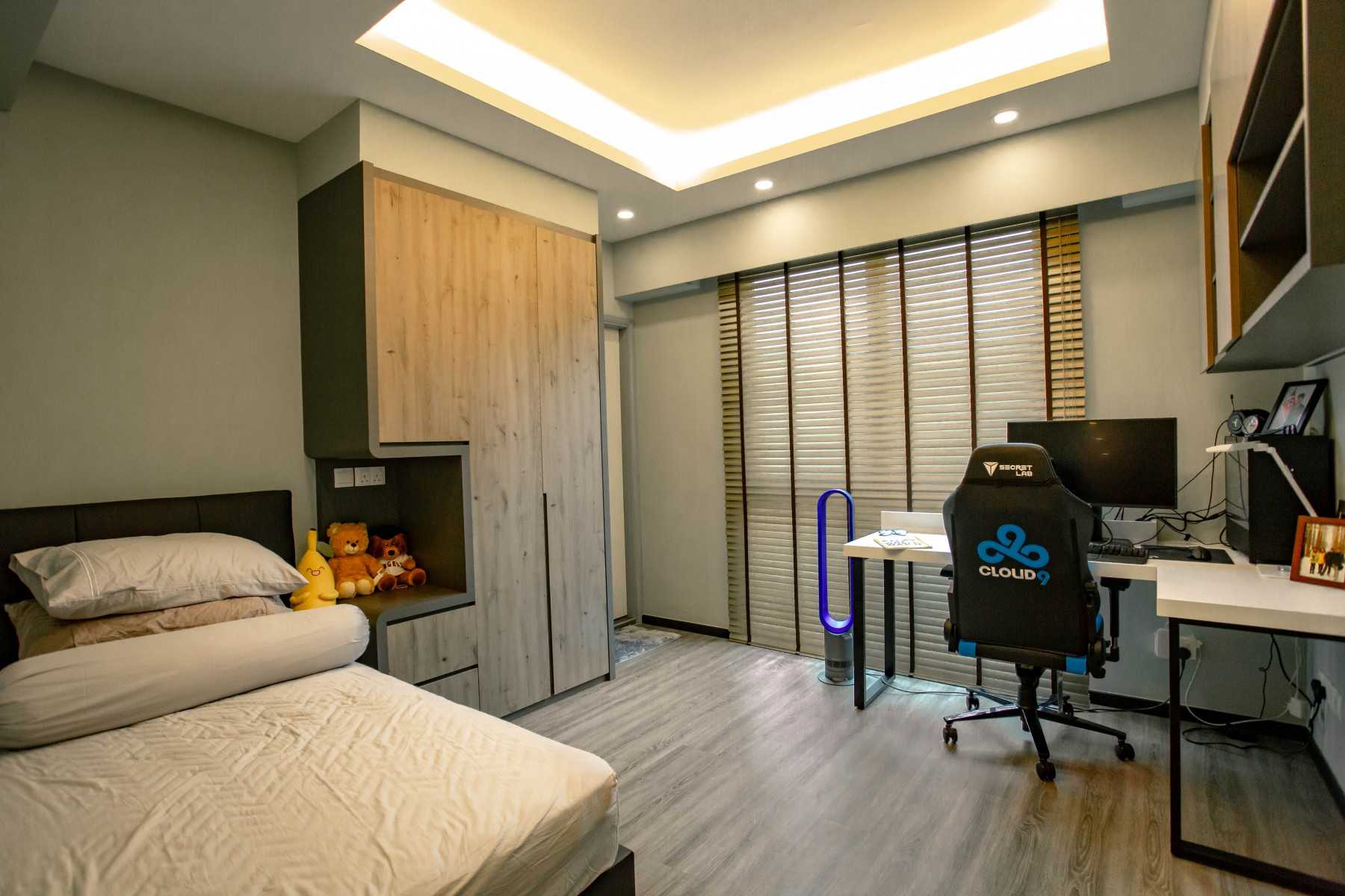 Modern Bedroom with Bookshelf and Cove Lighting