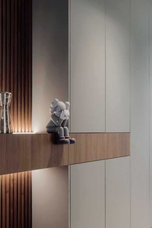 Modern Entryway at 81 West Coast Drive