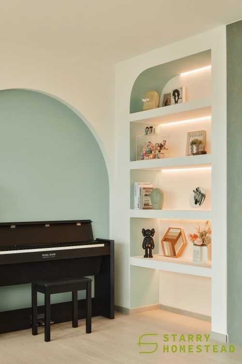 Scandinavian Living Room at 455B AMK St 44