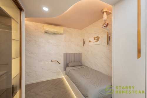 Modern Bedroom at 86 Whampoa Drive