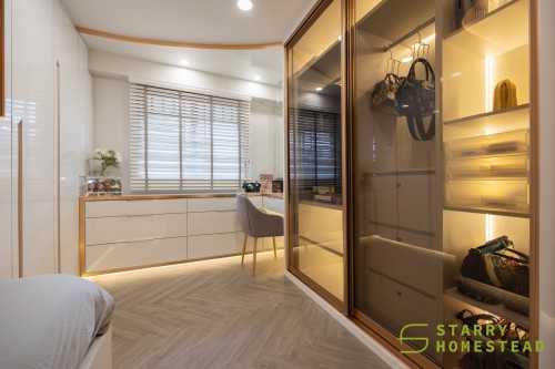 Modern Bedroom at 86 Whampoa Drive