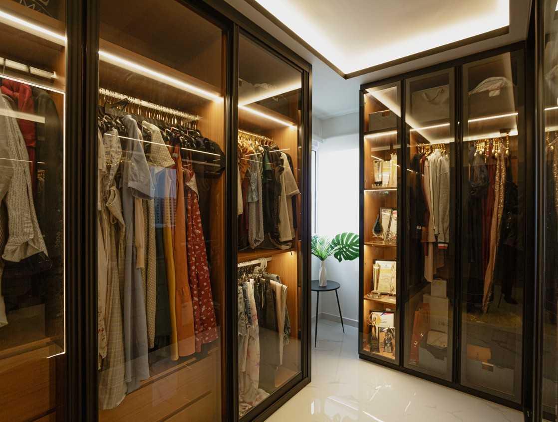 Modern Bedroom with Cove Lighting and Drop Ceiling