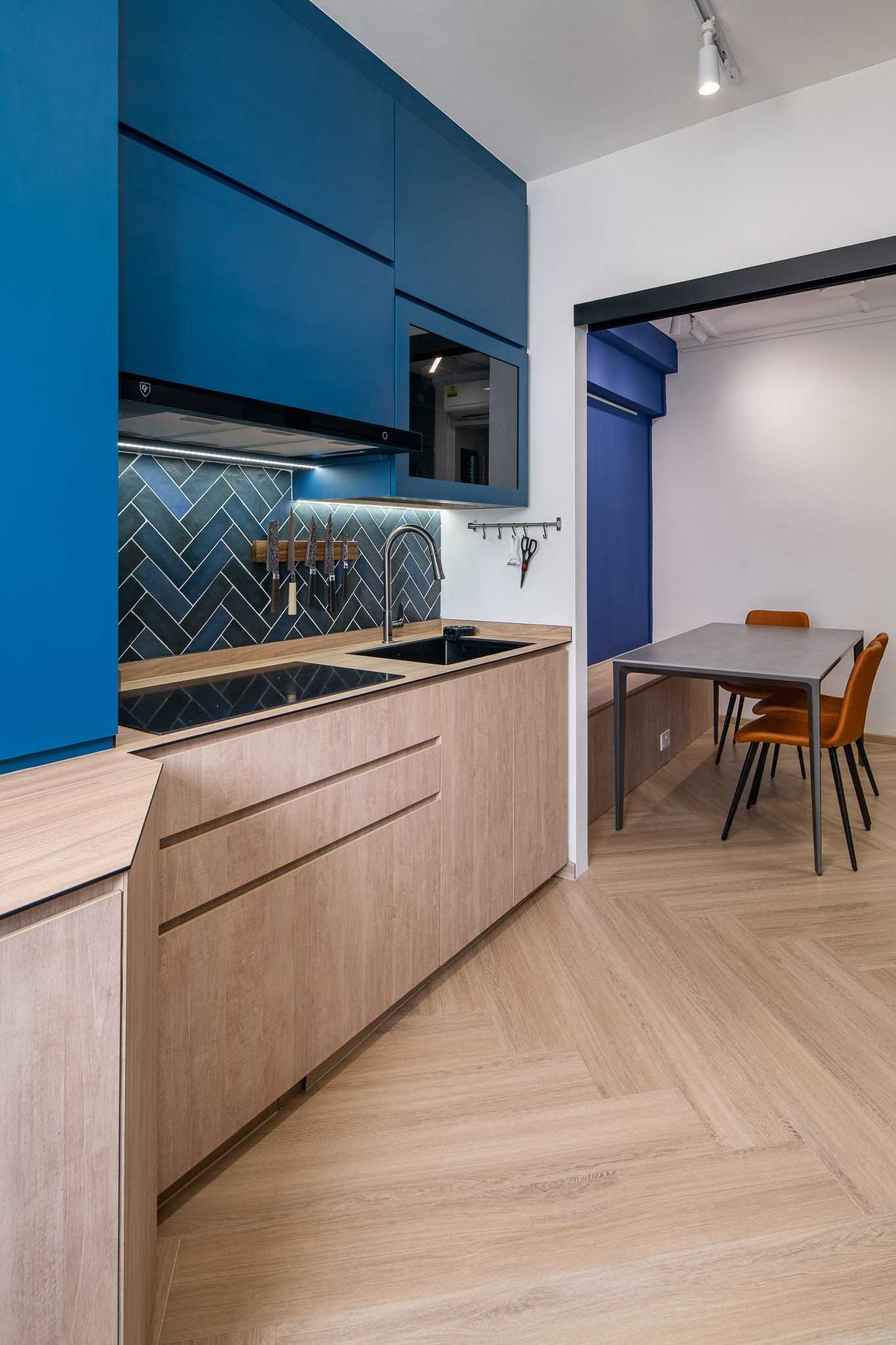 Eclectic Kitchen with Vinyl Flooring and Kitchen Island