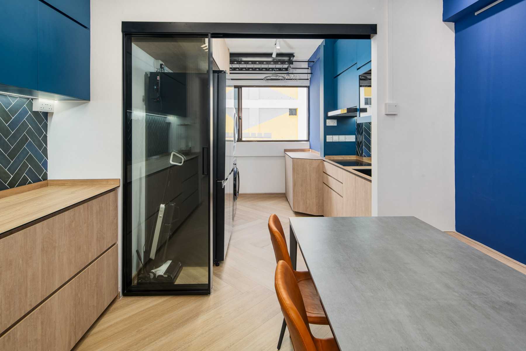 Eclectic Kitchen with Vinyl Flooring and Granite Floor