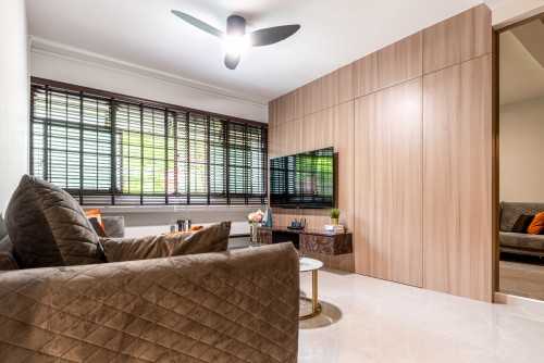 Modern Living Room at Bukit Batok West Avenue 6