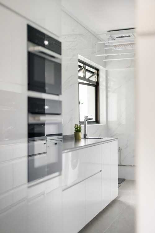 Modern Kitchen at Stirling Road