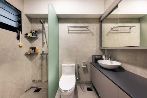 Modern Bathroom at Stirling Road