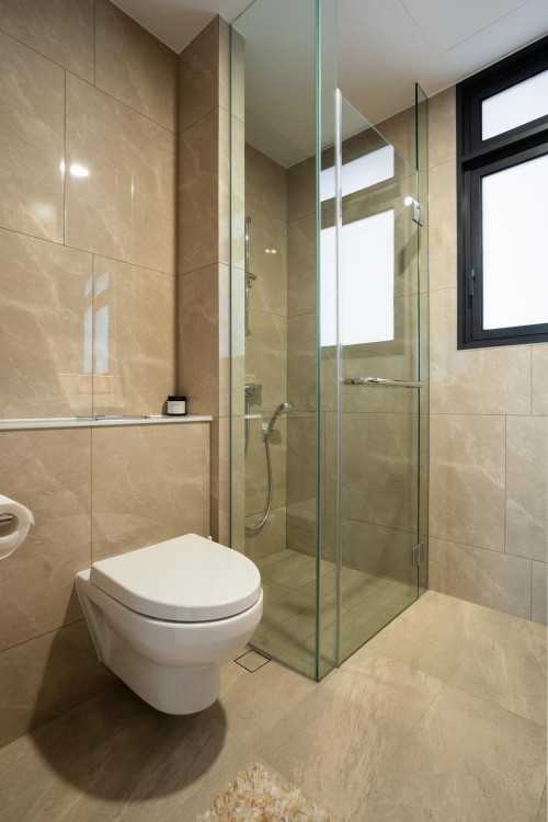 Modern Bathroom at Buona Vista | Whistler Grand
