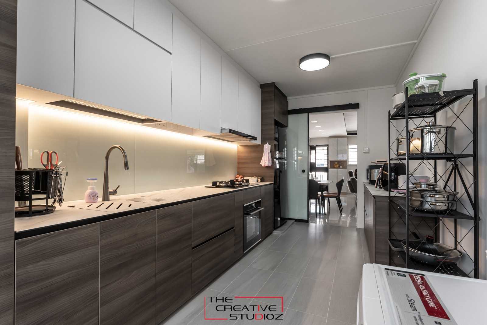 Modern Kitchen with Herringbone Tiling and Kitchen Backsplash
