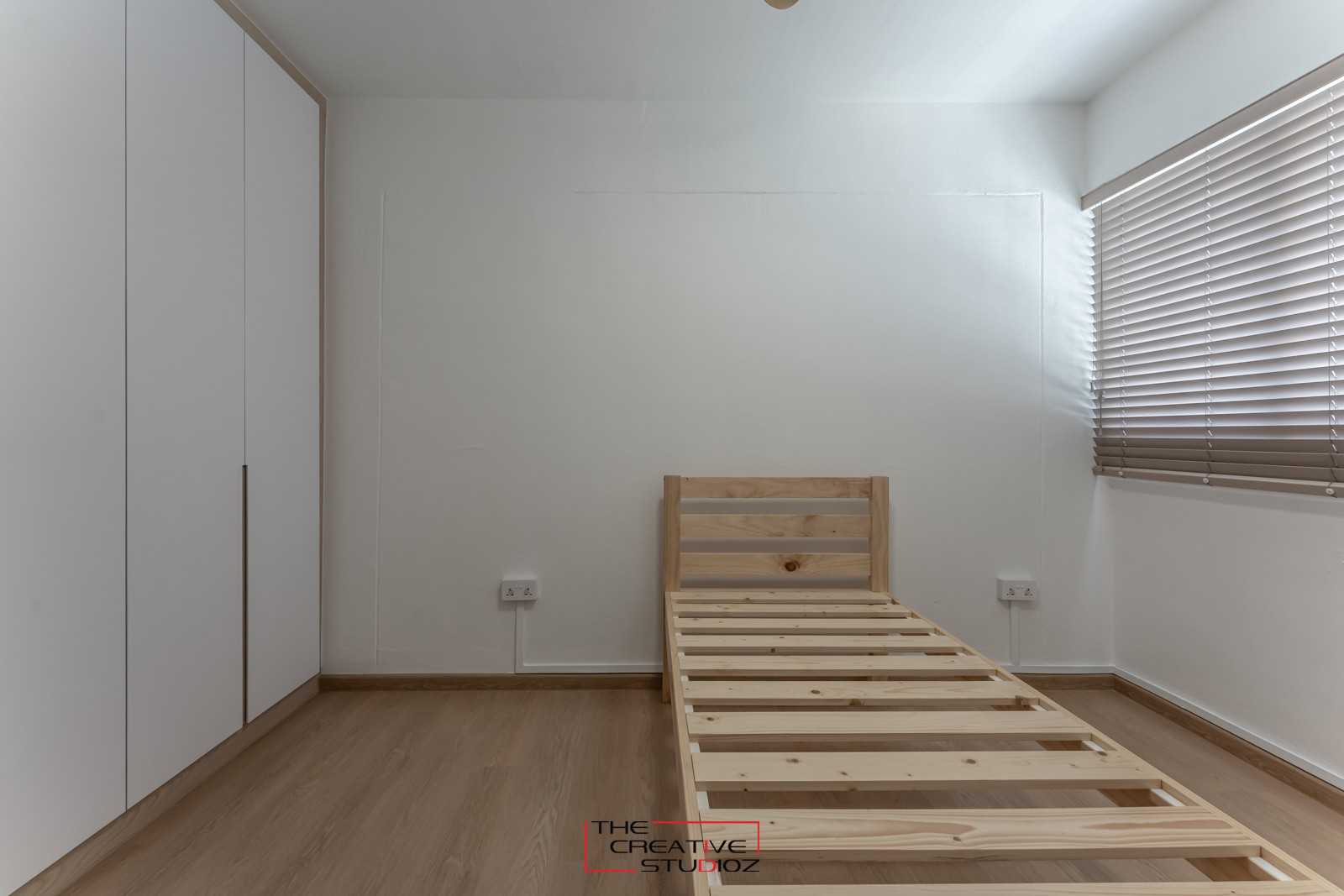 Scandinavian Bedroom with Vinyl Flooring and Wardrobe