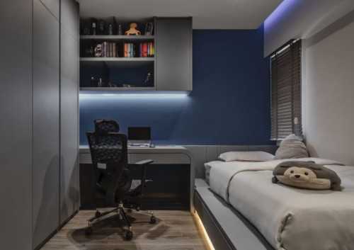 Contemporary Bedroom at 773 Bedok Reservoir View