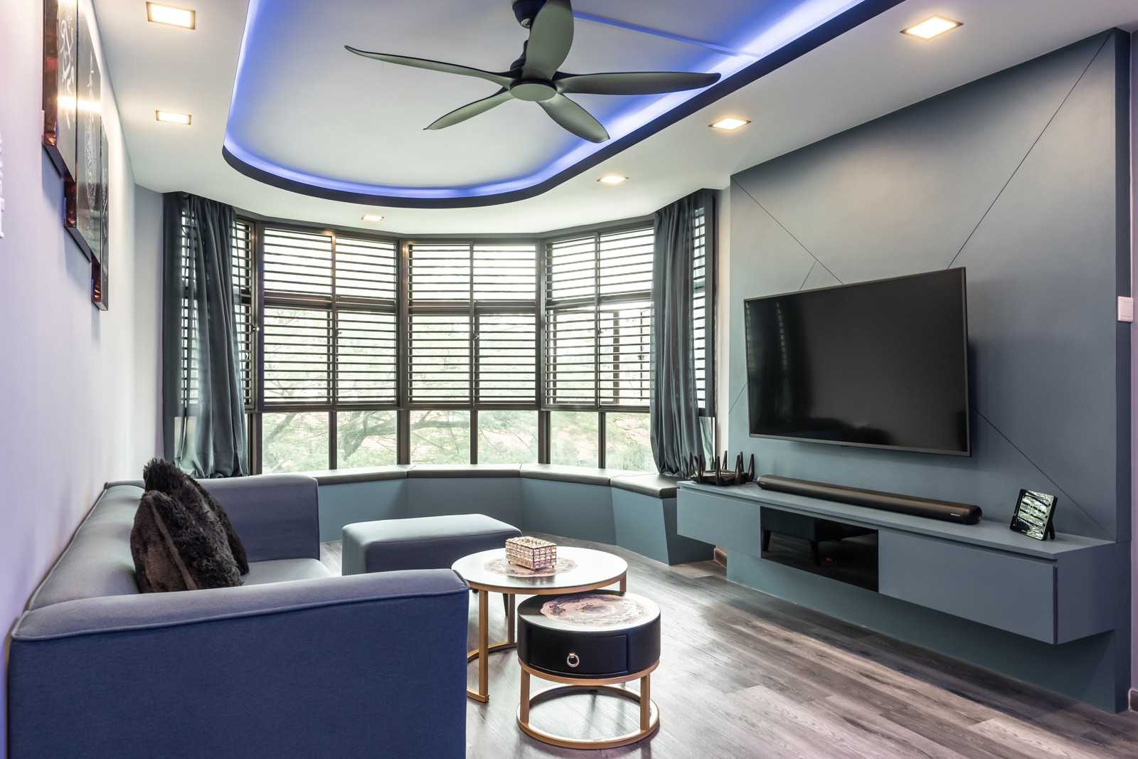 Modern Living Room with Settee and Vinyl Flooring