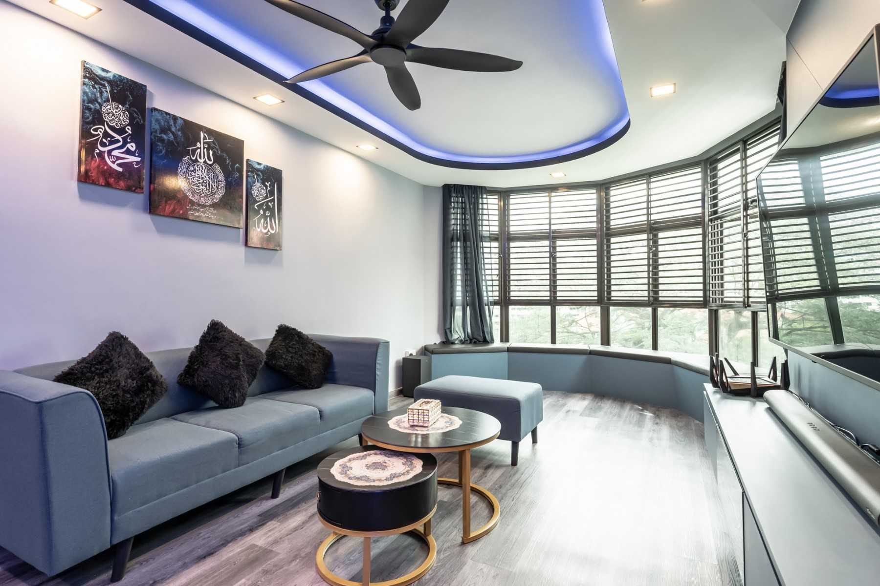 Modern Living Room with Settee and Vinyl Flooring