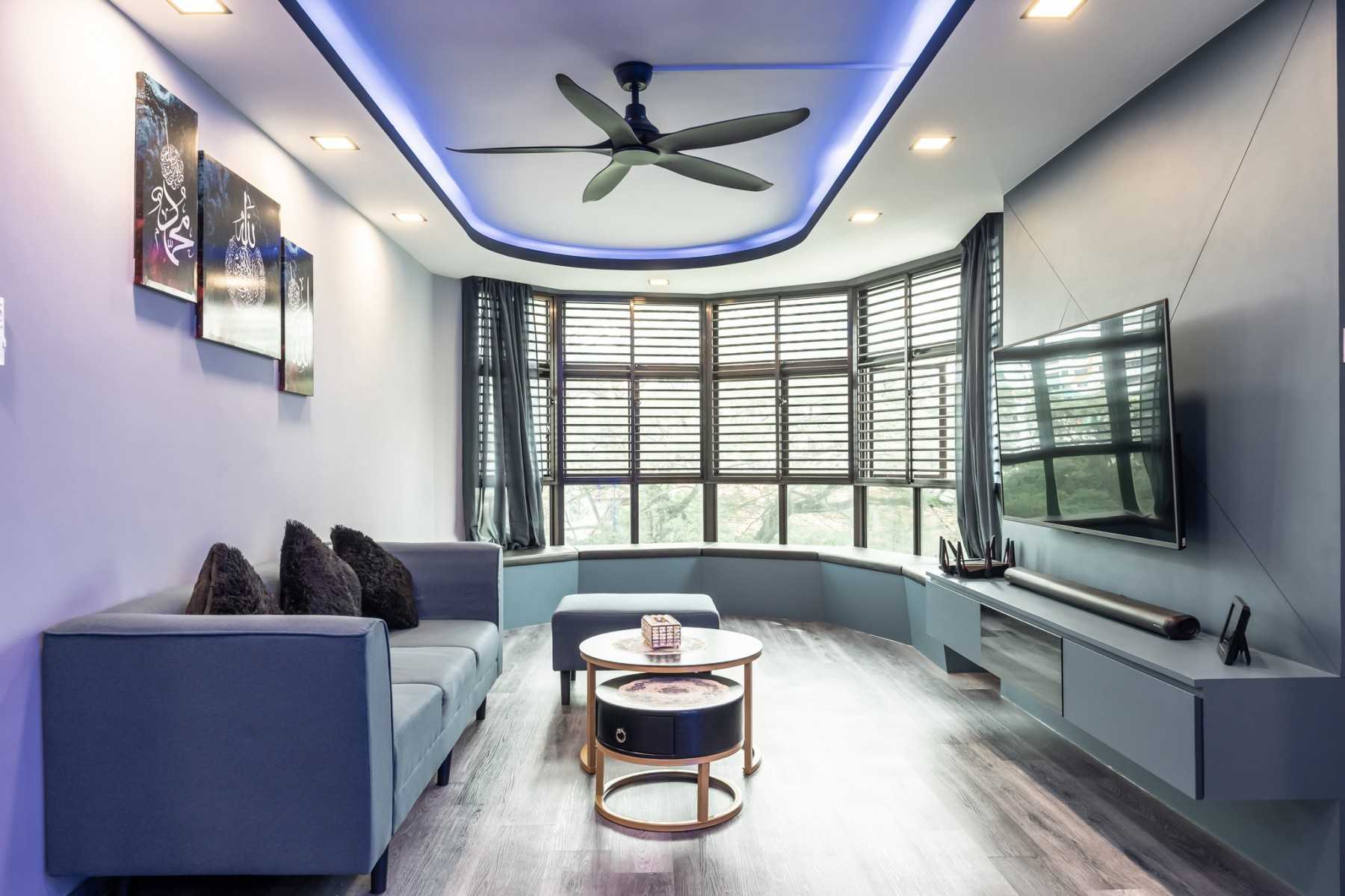 Modern Living Room with Vinyl Flooring and TV Console