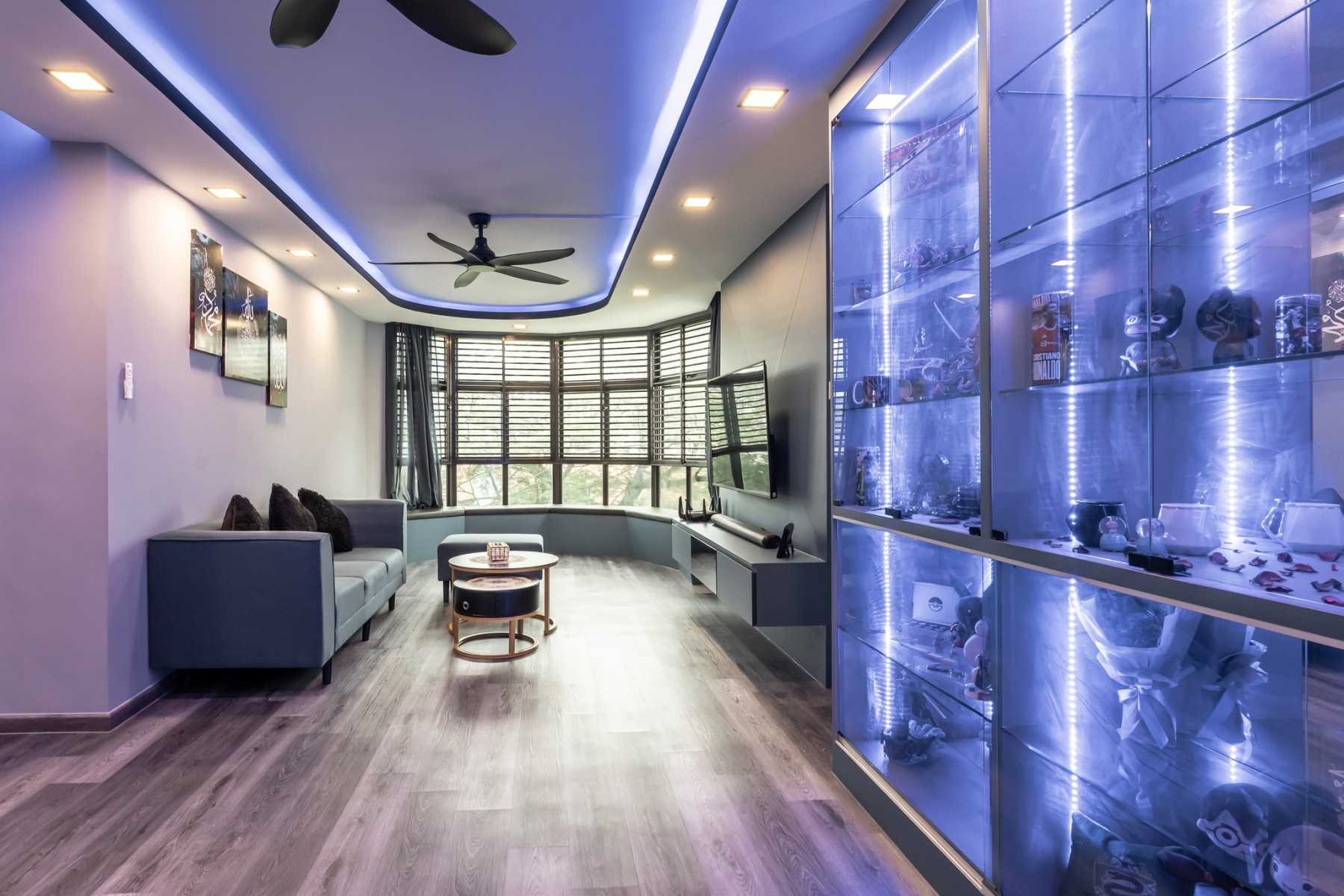 Modern Living Room with Vinyl Flooring and TV Console