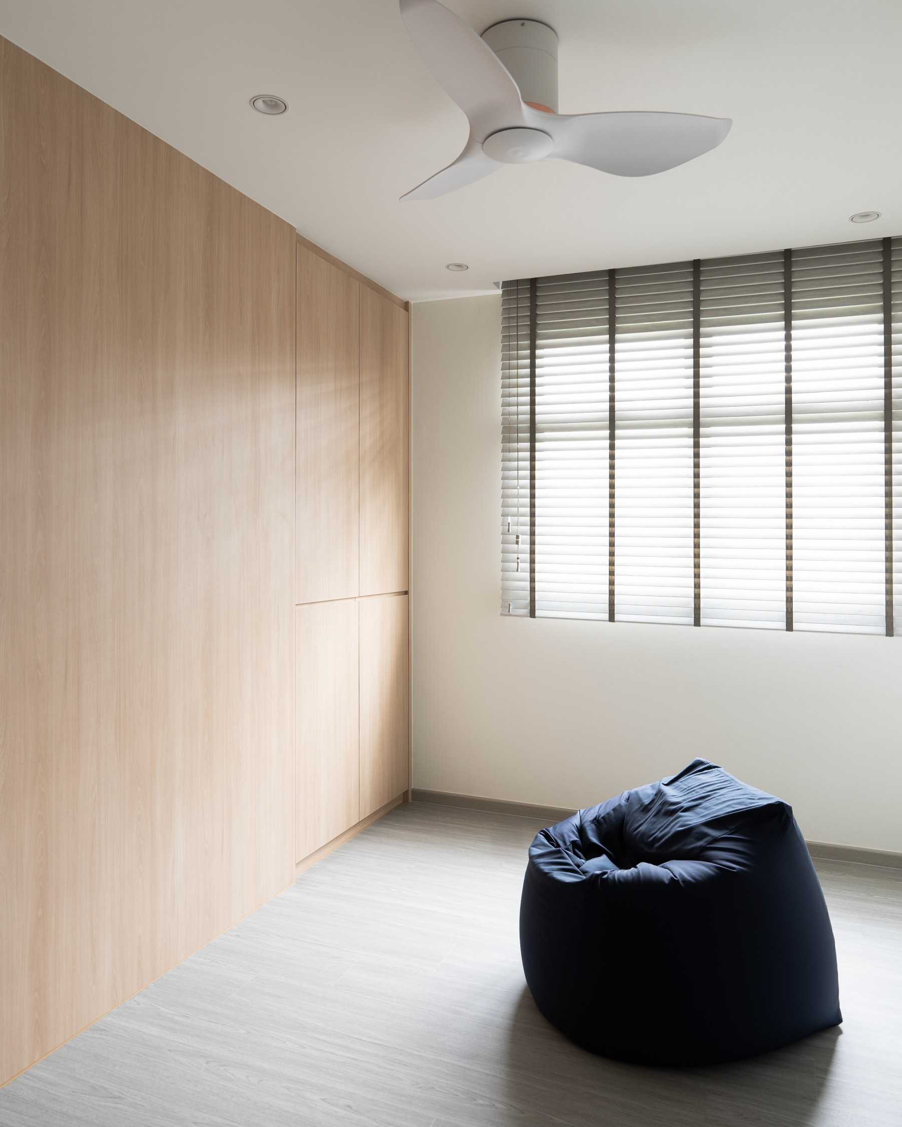 Modern Bedroom with Vinyl Flooring and Storage Cabinets