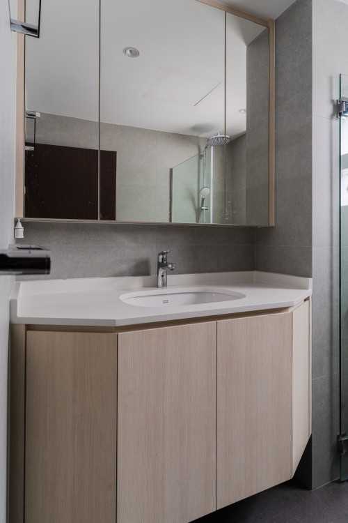 Scandinavian Bathroom at Hume Avenue