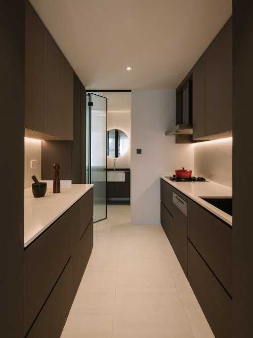 Contemporary Kitchen at St. Thomas Suites
