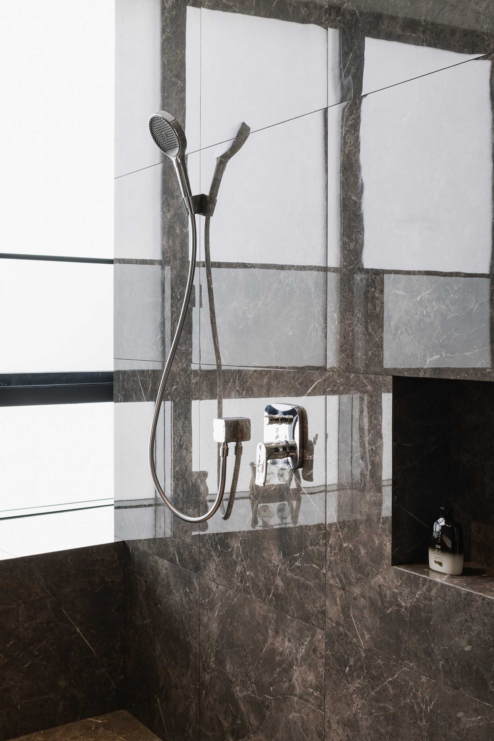Modern Bathroom with Rainshower and Bathroom Storage