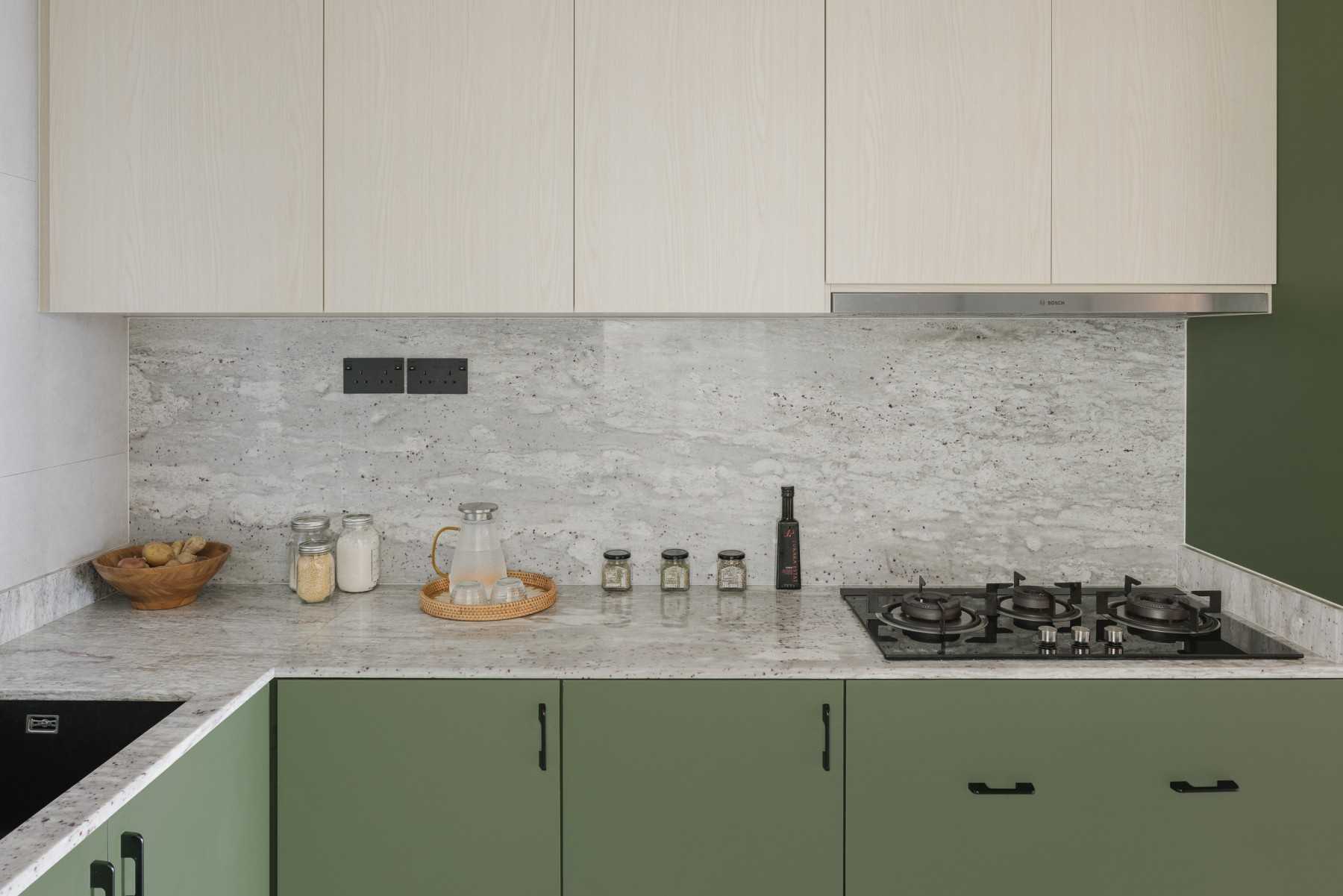 Modern Kitchen with Kitchen Island and Cupboard