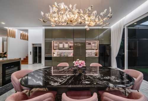 Modern Dining Room at Lucky Heights
