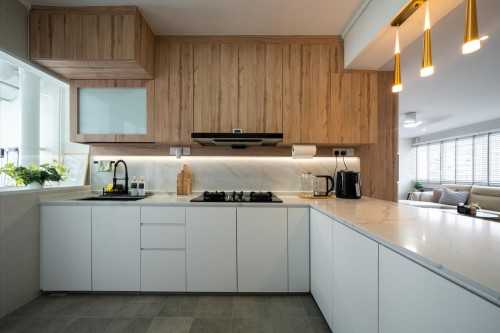 Modern Kitchen at 719 Pasir Ris