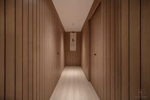 Contemporary Hallway at 543 Dunman Road (Questa Condo)