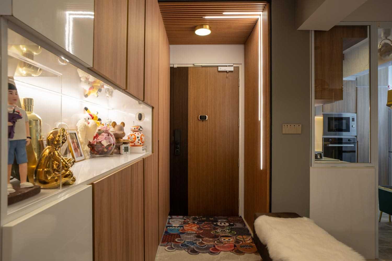 Contemporary Entryway with Mirror and Shoe Rack