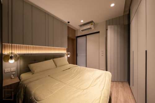 Contemporary Bedroom at Resale Condo @ Water Town