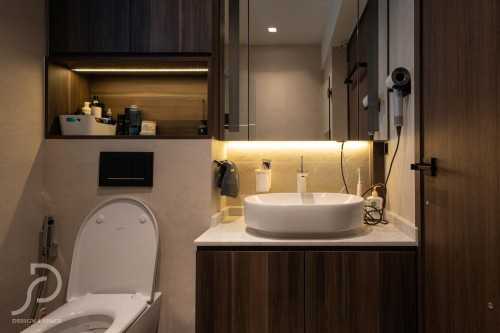 Modern Bathroom at Woodleigh | Alkaff Oasis