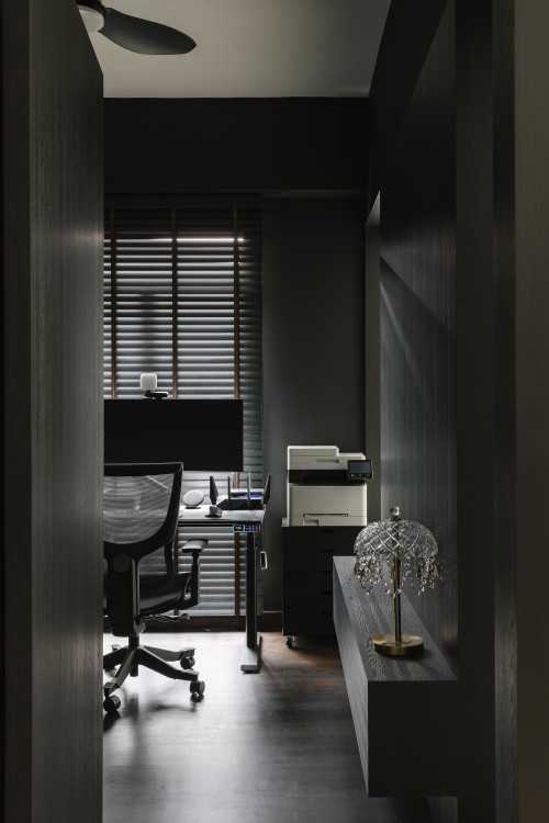 Modern Home Office at Aspen Heights