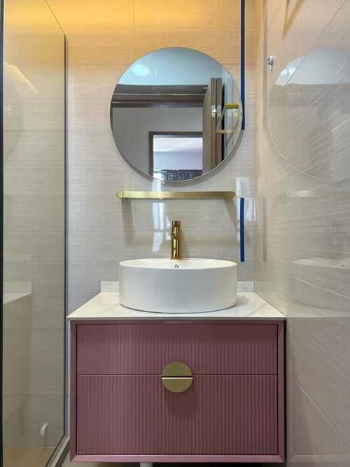 Scandinavian Bathroom at Northshore Cove