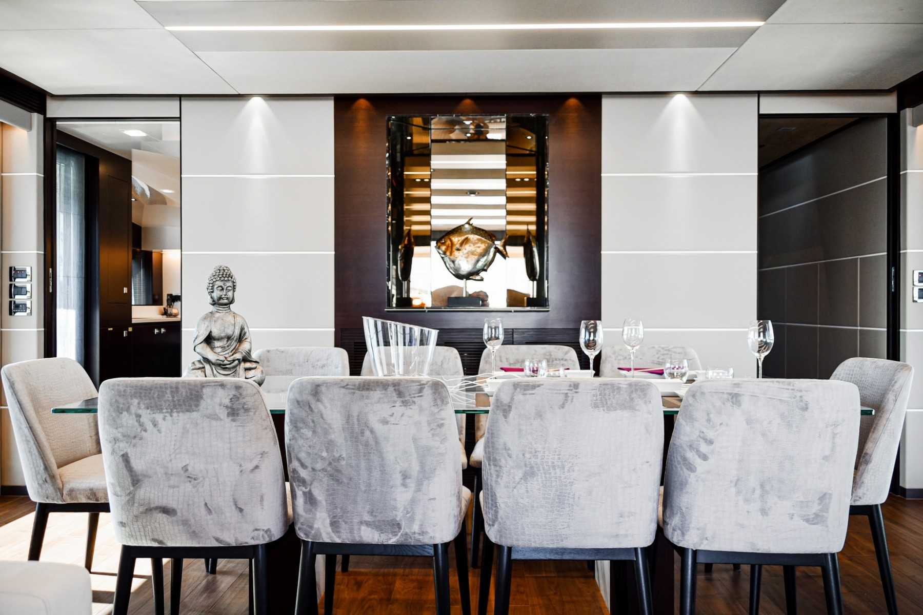 Asian Dining Room with Dining Table and Dining Chairs