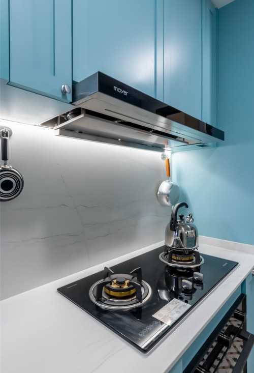 Modern Kitchen at Punggol Central