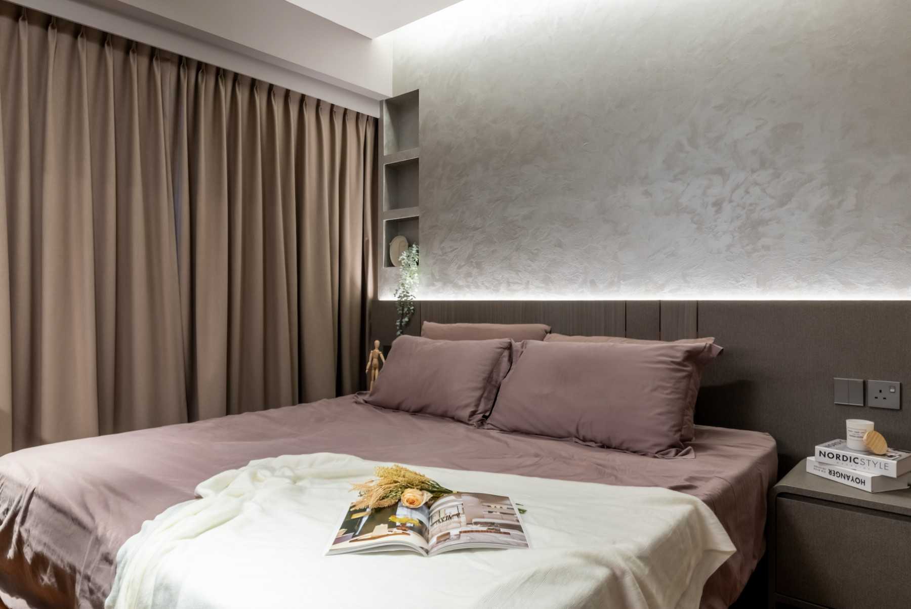 Modern Bedroom with Feature Wall and Cove Lighting