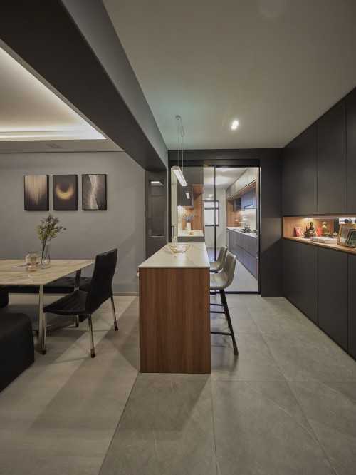 Contemporary Foyer at 73A Redhill