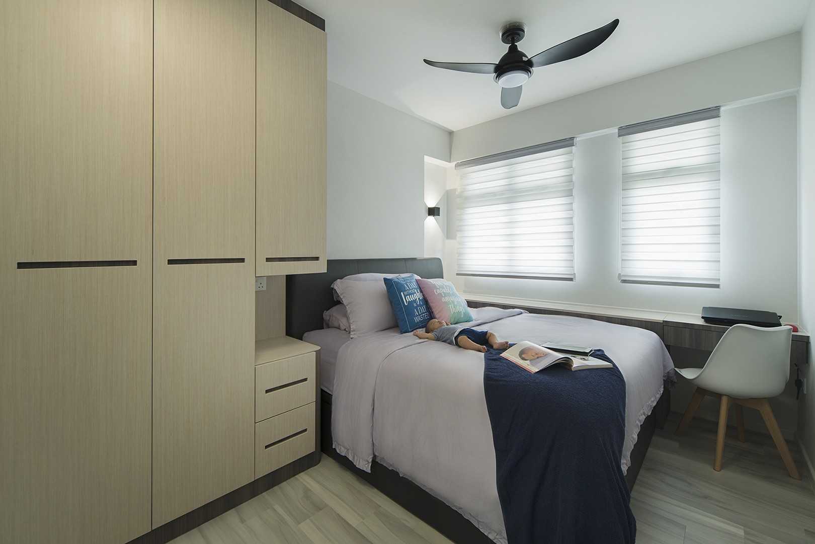 Scandinavian Bedroom with Vinyl Flooring and Wardrobe