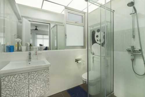 Scandinavian Bathroom at St George Towers