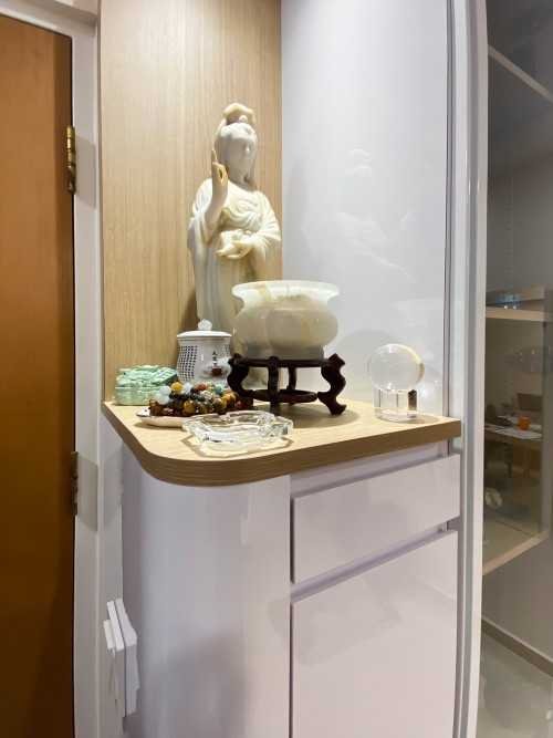 Scandinavian Foyer at Kallang Heights