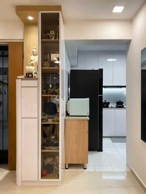 Scandinavian Foyer at Kallang Heights