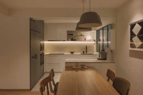 Modern Dining Room at 113A Alkaff Crescent