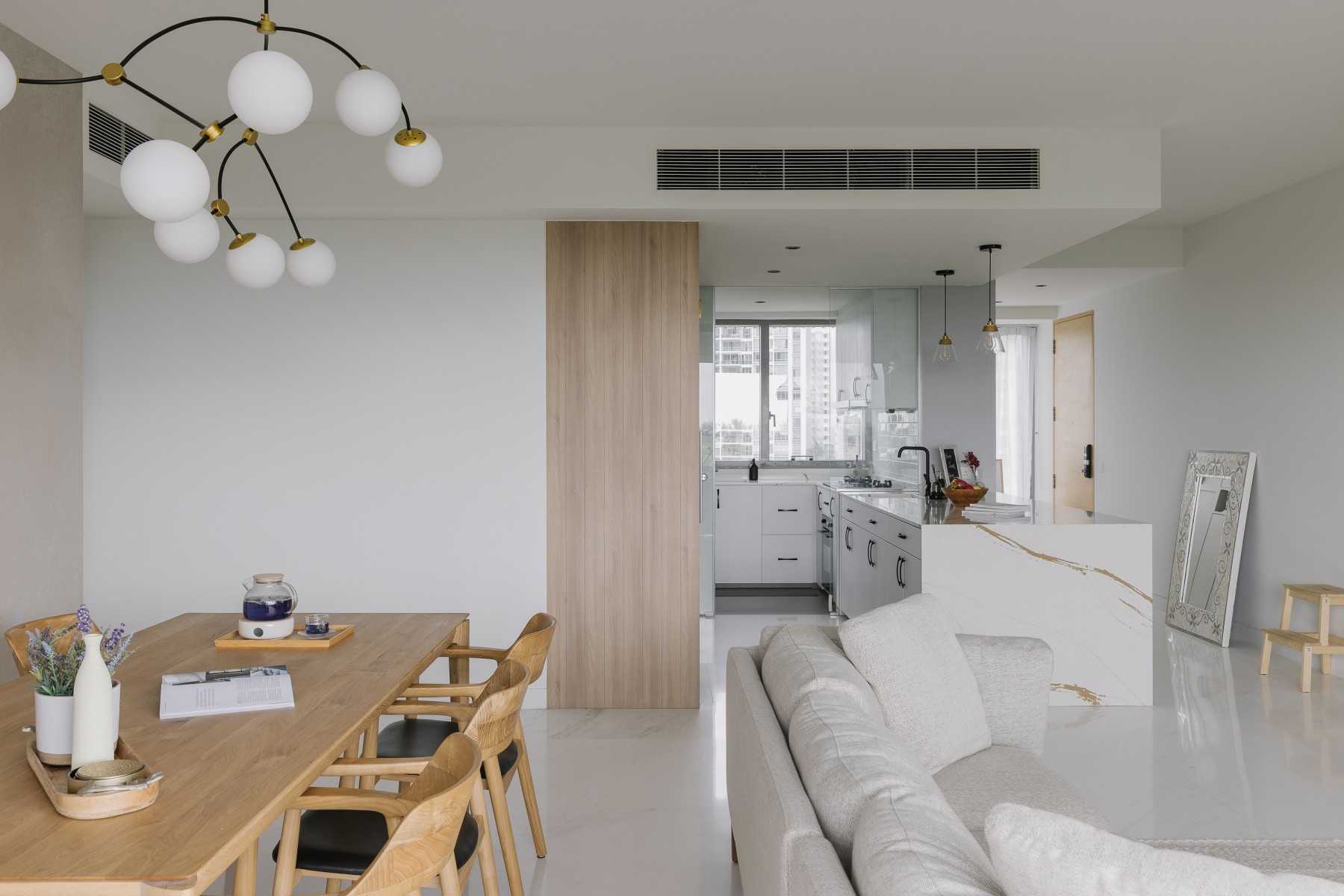 Modern Living Room with Mirror and Sofa