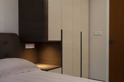 Contemporary Bedroom at 63 Greentops @ Sims Place