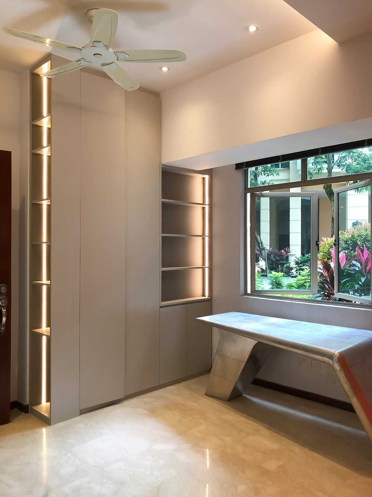 Modern Study with Bookshelf and Window Grille