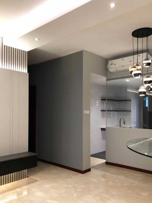 Modern Dining Room at Costa Rhu