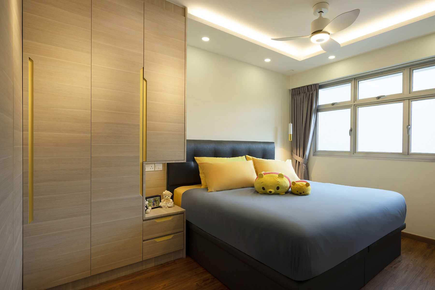 Scandinavian Bedroom with Vinyl Flooring and Cove Lighting